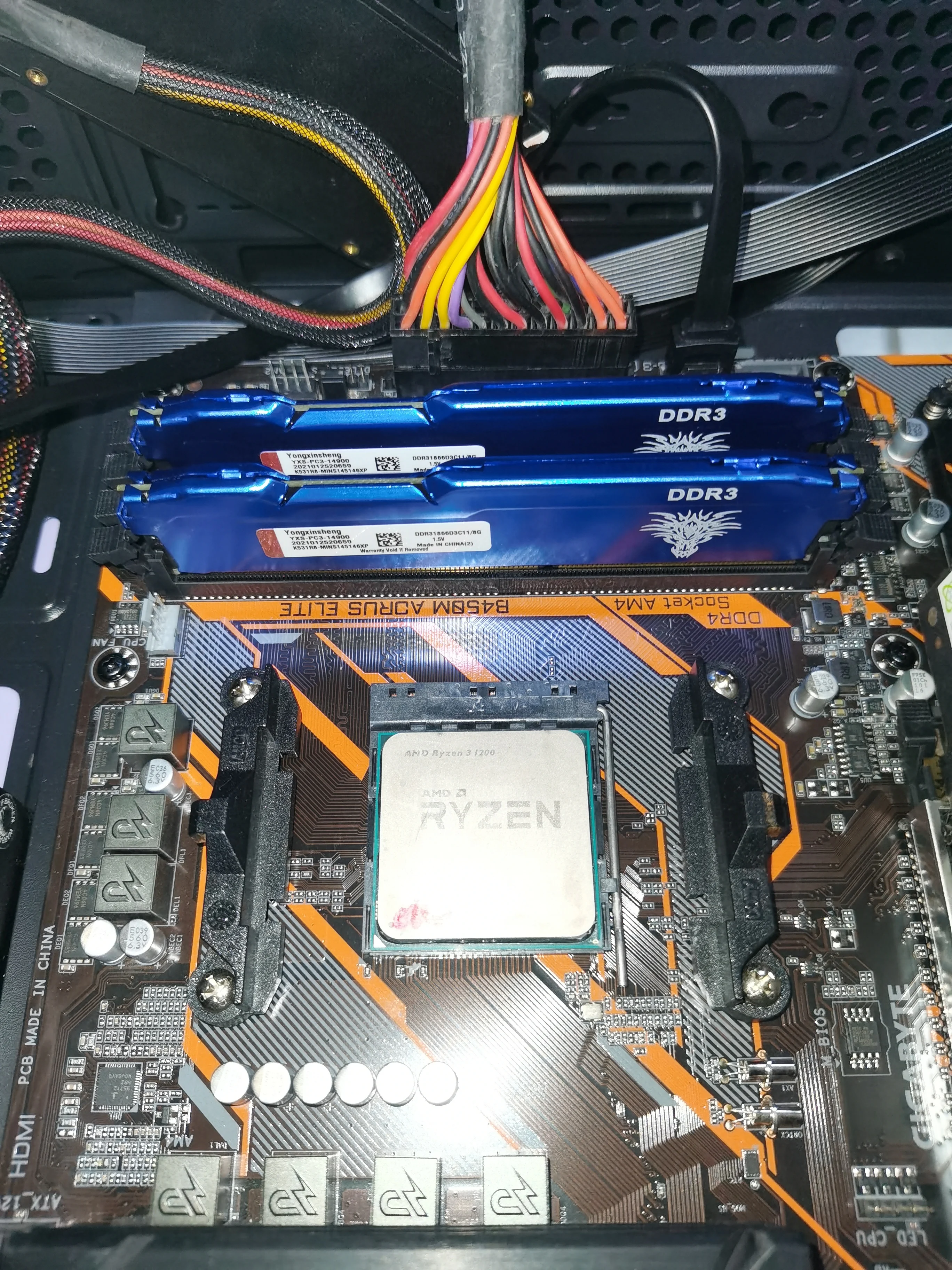 DDR3 4 ГБ 8 1600 МГц PC3-12800 240Pin CL11 DIMM для настольного компьютера охлаждения жилет памяти