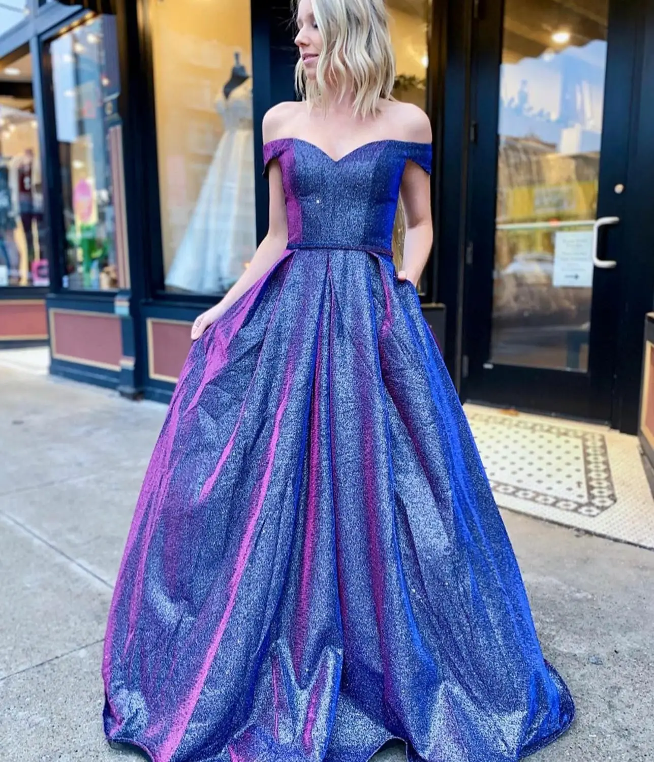 Vkbridal элегантные длинные платья с открытыми плечами Королевский синий Выпускной