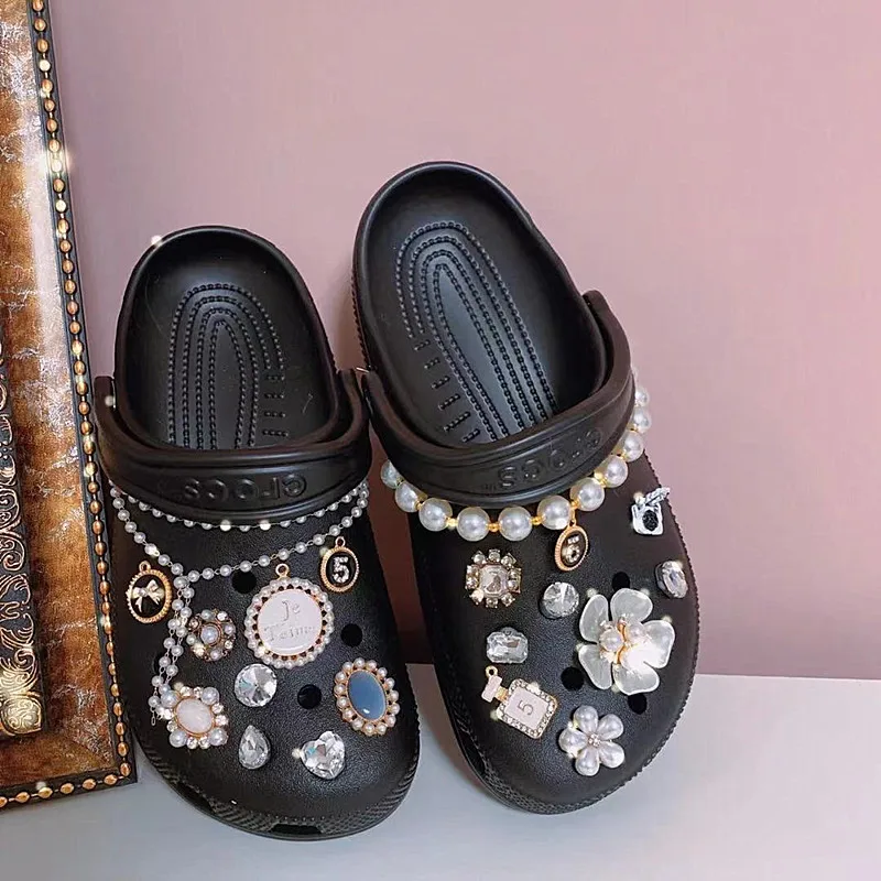 

Роскошные дизайнерские подвески Croc DIY Цветочные винтажные садовые аксессуары для обуви стильные подвески принцессы для фирменной обуви Crocs