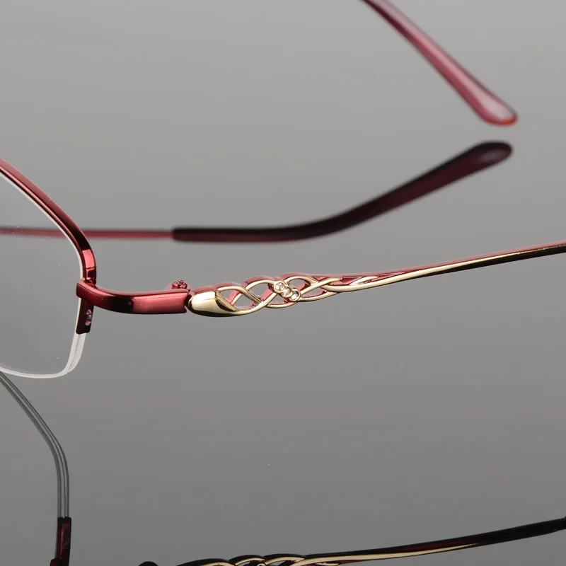 Производитель напрямую продает новую модель женской оправы для очков
