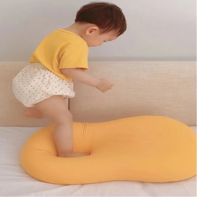 

New Neck Protector Memory Foam Pillow Rebound Orthopedic Cervical Pillow Cozy Health Care Sleeping Pressure Relief Neck Pillows