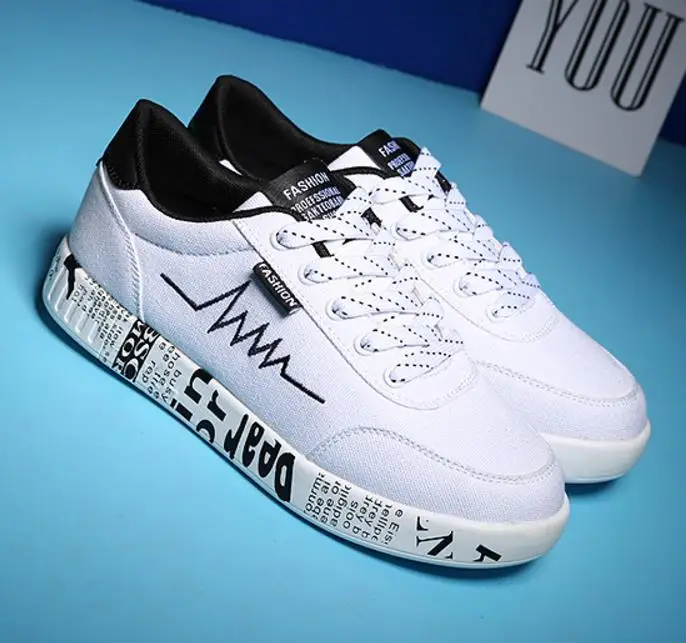 

2018 NEW Fashion Women Vulcanized Shoes Sneakers Ladies Lace-up Casual Shoes Breathable Walking Canvas Shoes Graffiti Flat