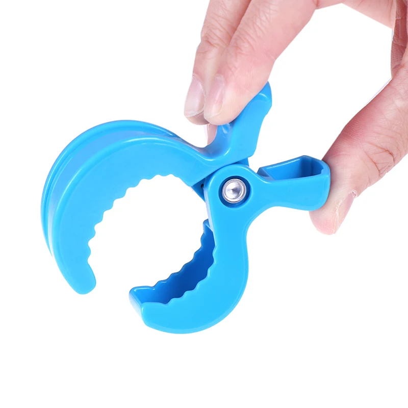 Зажим для детской коляски пластиковый разноцветный | Мать и ребенок