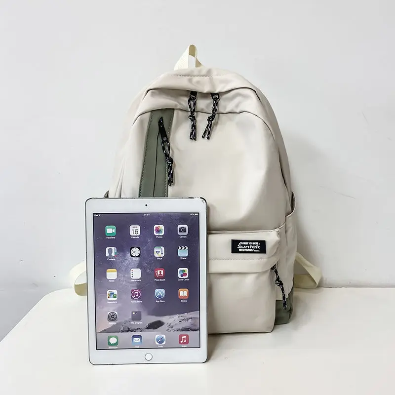 

2021 New Men's Korean Leisure Fashion High School Students Travel Backpack