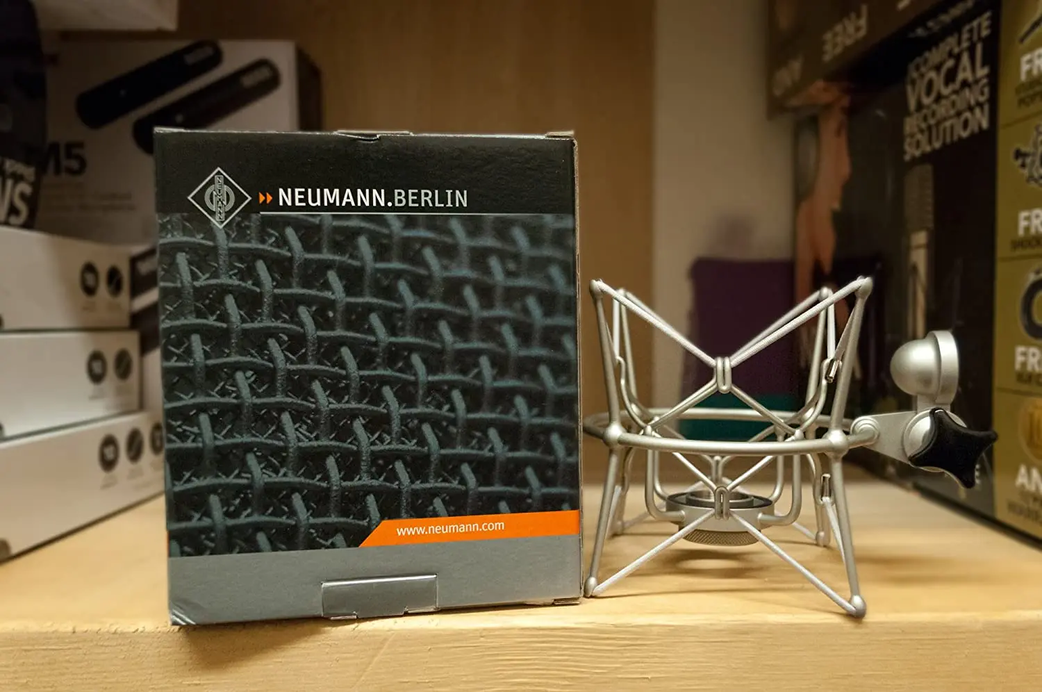 

Neumann EA 89 I Shockmount for U 89 Microphone (Nickel)