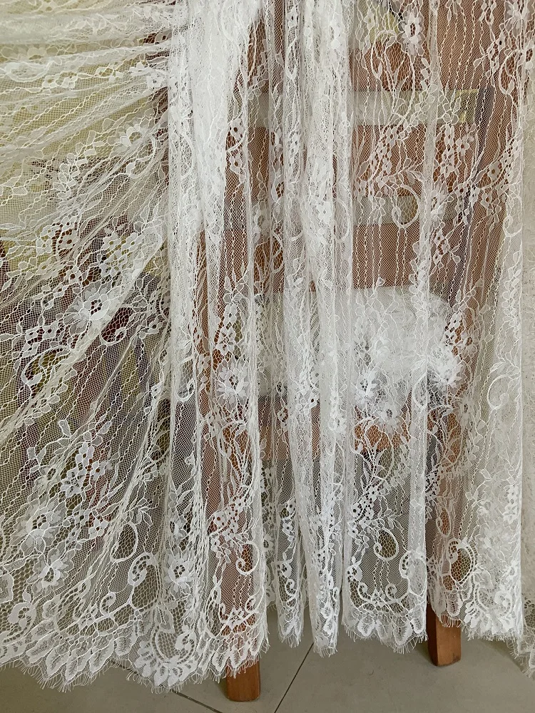 1 ярд Chantilly ресницы французская кружевная ткань свадебная с двойными зубчатыми