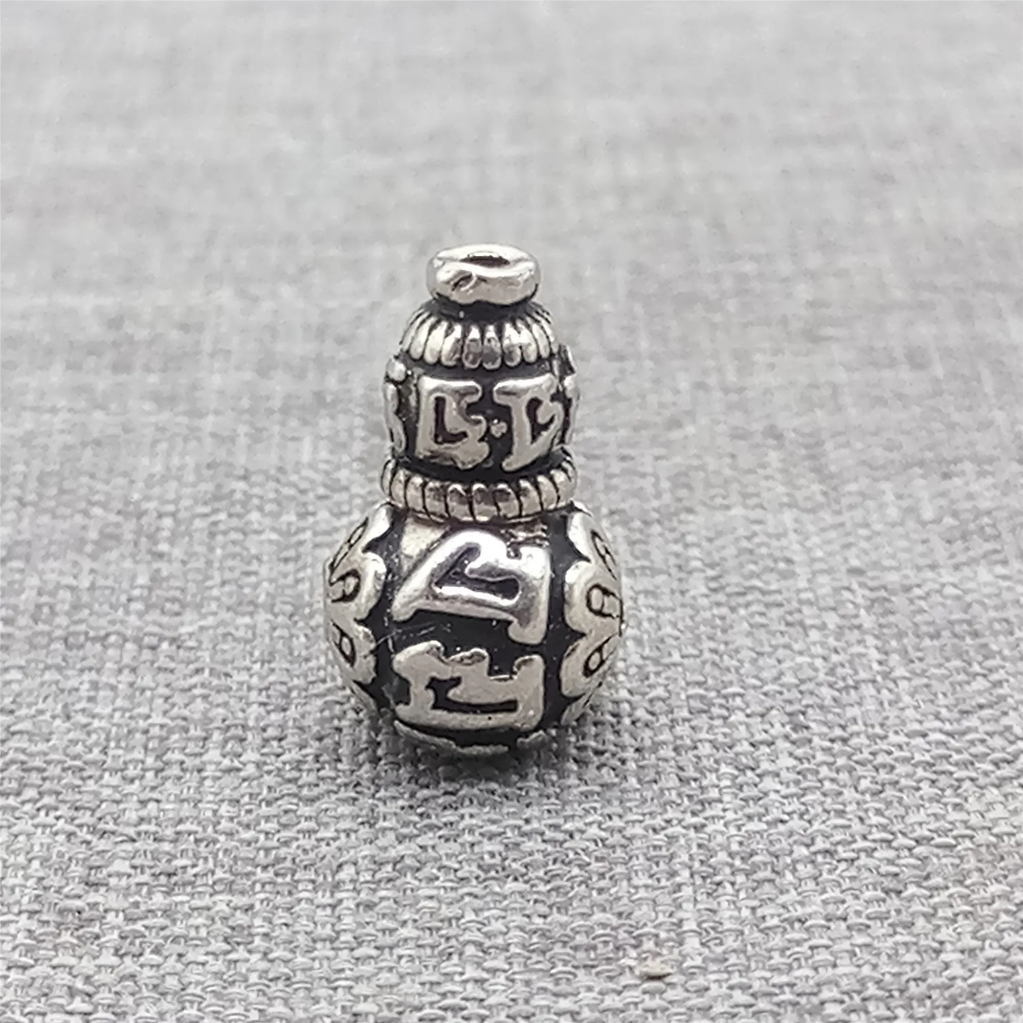 

2pcs of 925 Sterling Silver Om mani padme hum Mala Guru Prayer Bead for Bracelet