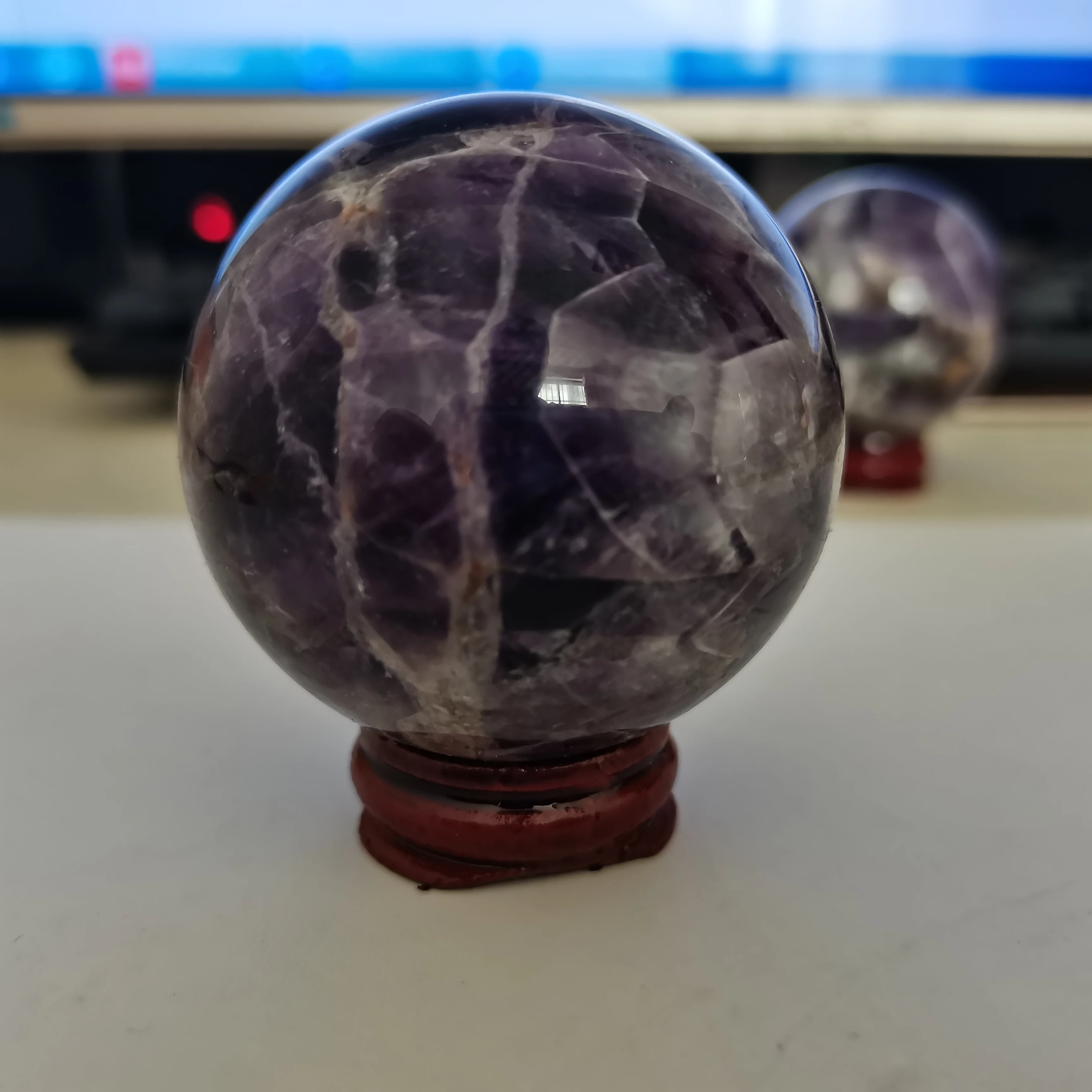 

100% Natural Dream Amethyst Ball Quartz Crystal Healing Sphere reiki Decor 1PC