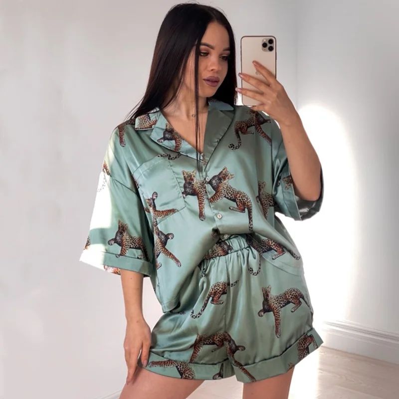 

Animal Leopard Satin Short Shirt Pajama Suits Elastic Waist Wide Leg Shorts Women Loose Short Sleeve Blouse Tops 2 Pieces Set