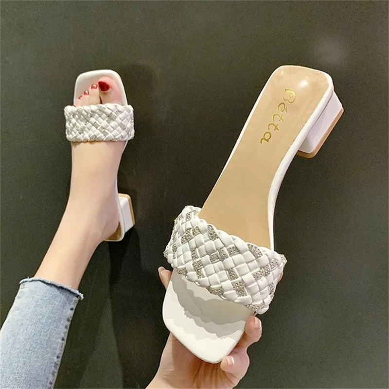 

Women's shoes slippers 2021 summer new Korean version of woven thick-heeled square toe, beach shoes, high-heeled slippers