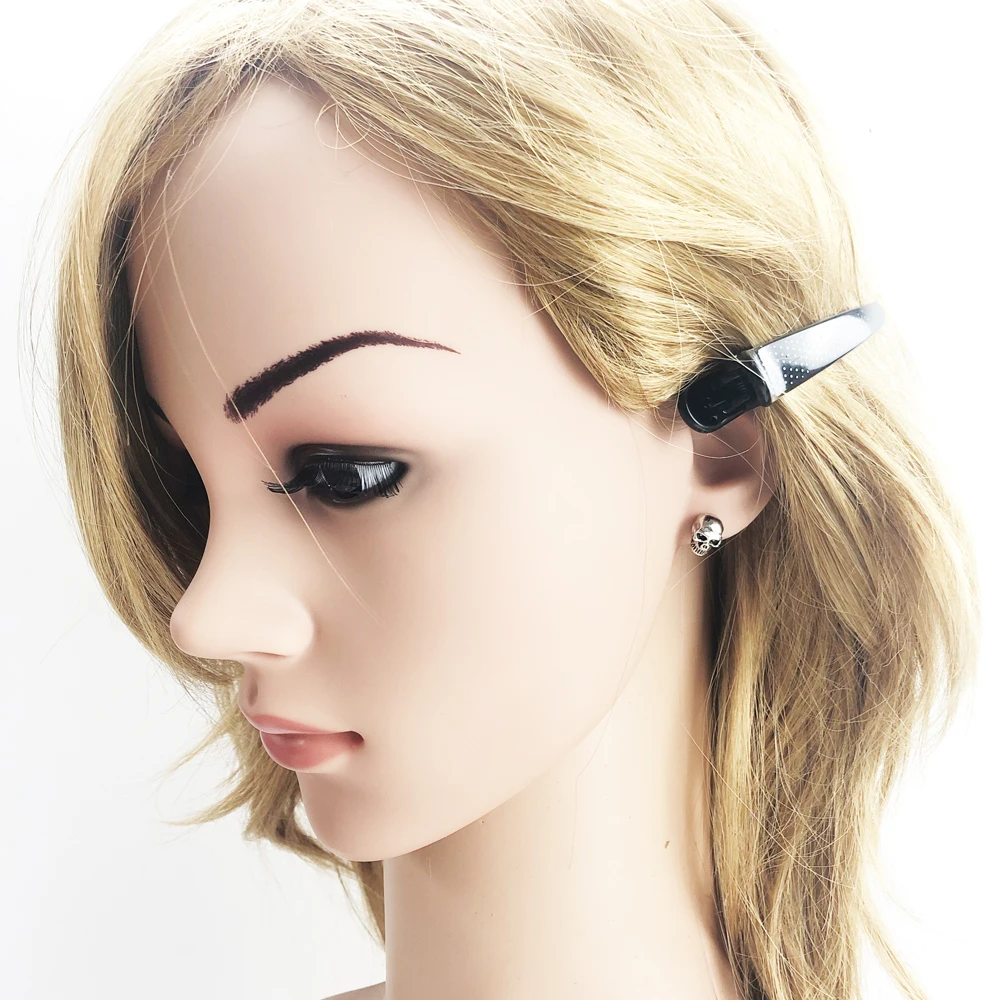 Серьги гвоздики из серебра 2017 пробы с черепом модные блестящие ювелирные