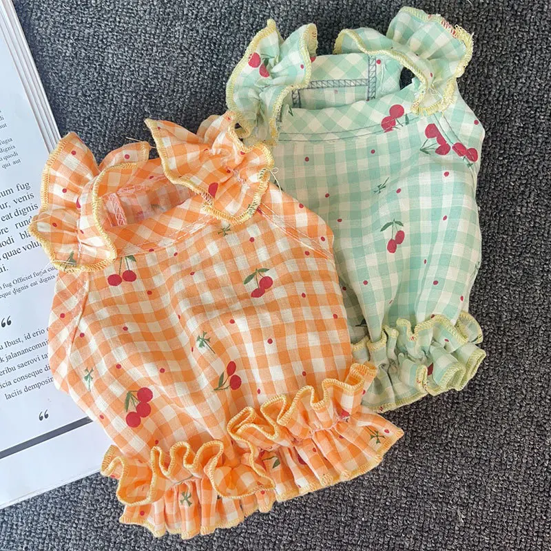 

Spring and summer new cherry plaid bust vest cute teddy bear clothes pet clothes small dog clothes