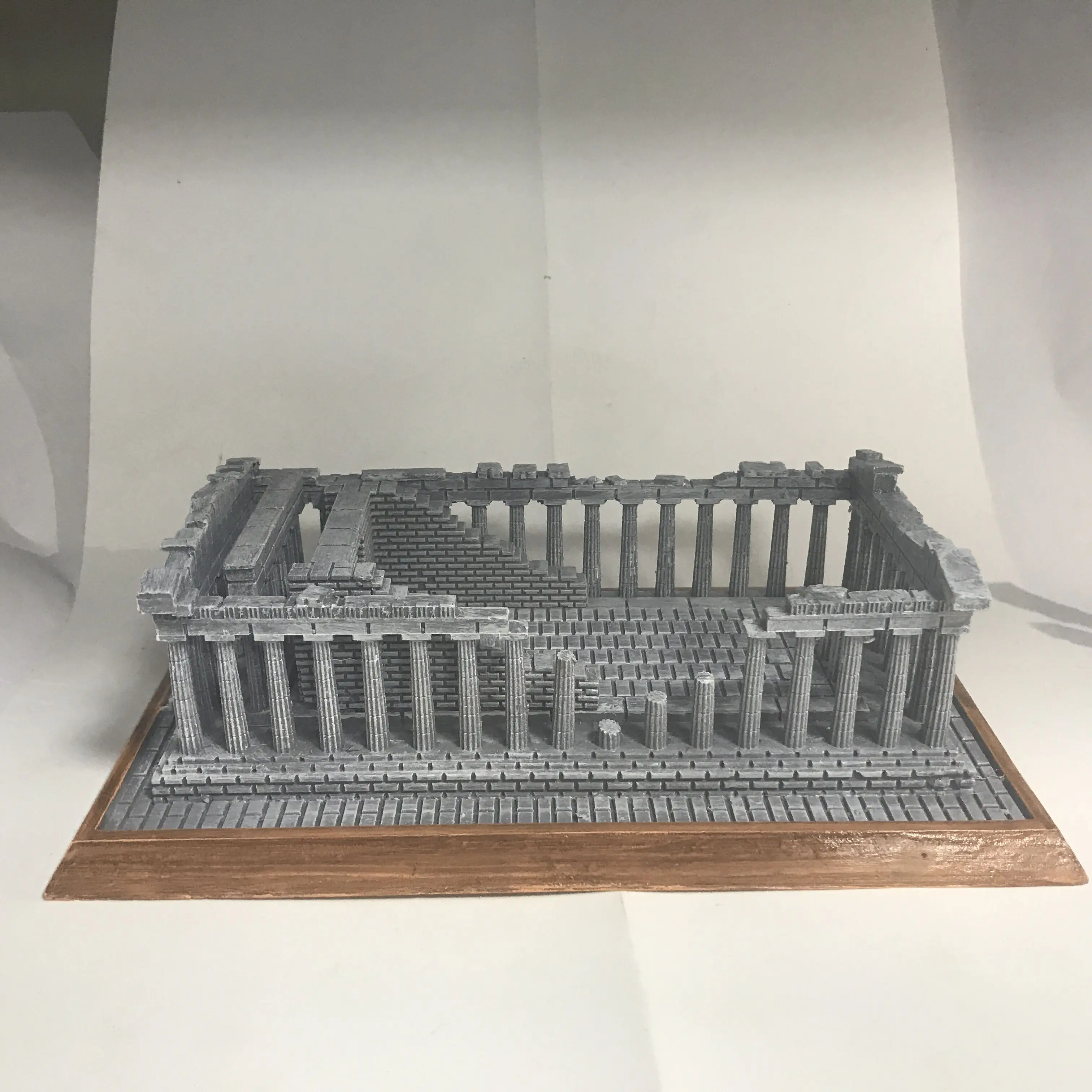 Полимерные ремесла предметы интерьера всемирно известное здание акрополис