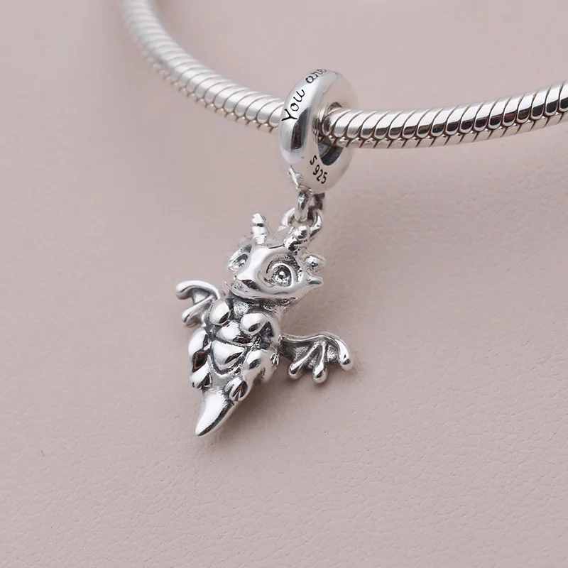 

Genuine 925 Sterling Silver Bead Charm You Are Magic Dragon Dangle Charm Fit pan Bracelets & Necklace Women Diy Jewelry