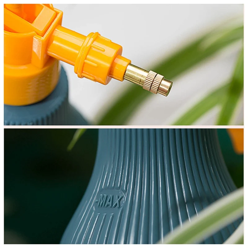 

Garden Terrace Watering Plant Spray Can Contrast Plastic Home Gardening Spray Can Pneumatic Watering Spray Can