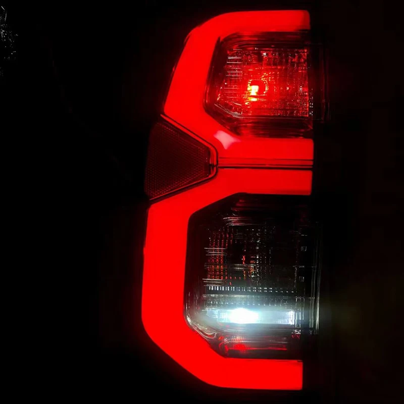 

Полный светодиодный задний фонарь для Toyota Hilux Revo, светодиодный задний фсветильник заднего хода 2021 LH и RH, пара