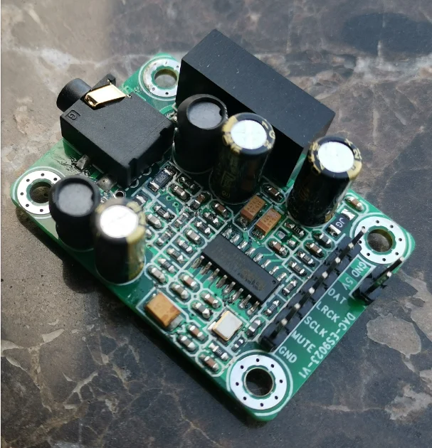 

8-channel DAC Audio Decoder IIS I2S Interface 192K 24bit Amp OPA1688 Op Amp