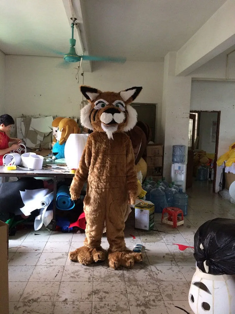 

2019 Tiger Fursuit Mascot Costume Suit Cosplay Party Game Dress Interesting Apparel Cartoon Character Clothes Carnival Halloween