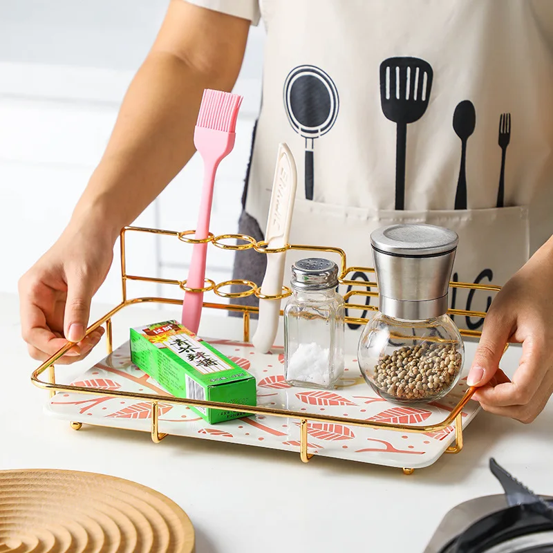 

Одноуровневая полка для дома, ванной и кухни, органайзер для железной посуды в Европейском стиле, стойка для хранения приправ и приправ с по...