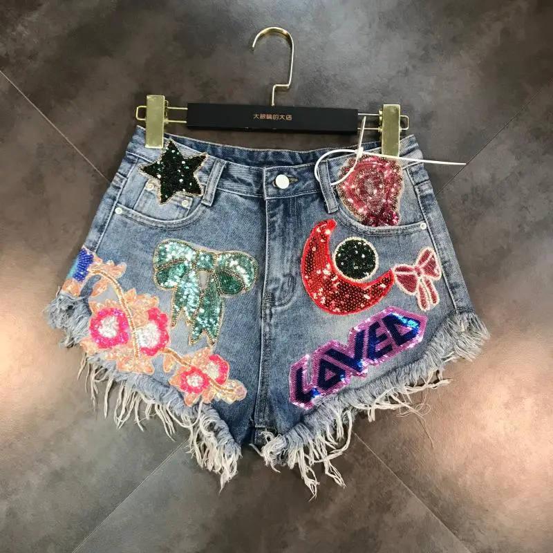 

2021 New Arrivals Moon Stars Sequins Embroidery Tassel Patch Raw Denim Shorts Female Fashion Tide Women ME670