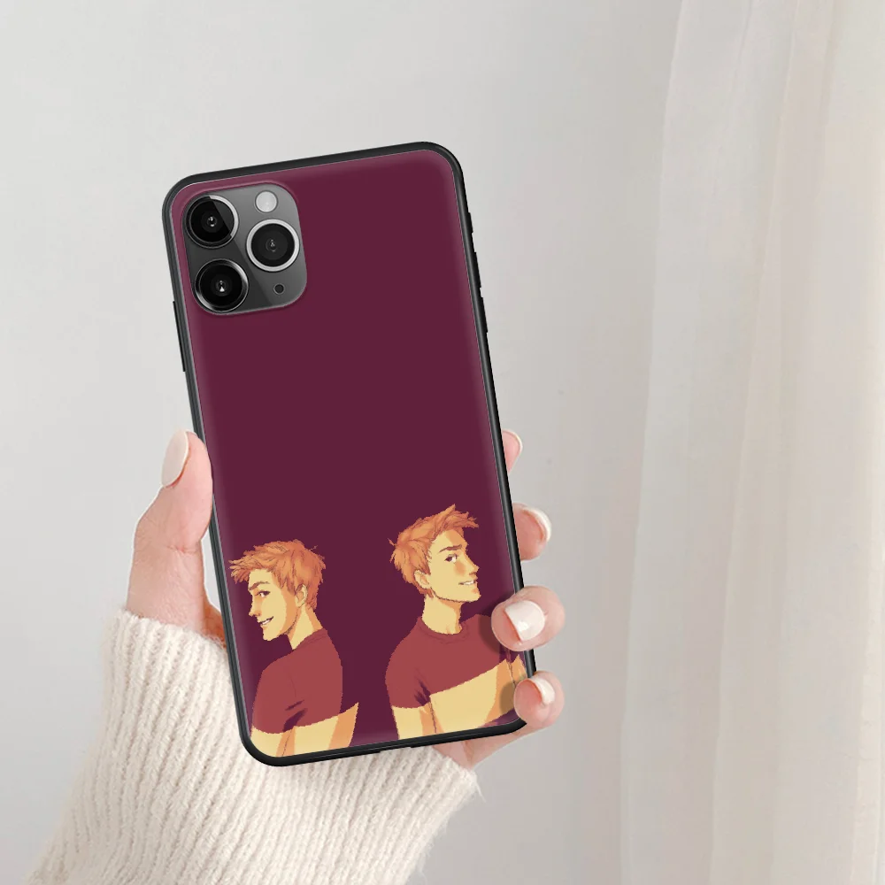 

Fred and George Weasley Twins Phone Case For IPhone 5 5S SE 5C 6 6S 7 8 Plus X XS XR 11 12 Mini Pro Max 2020 black Hoesjes