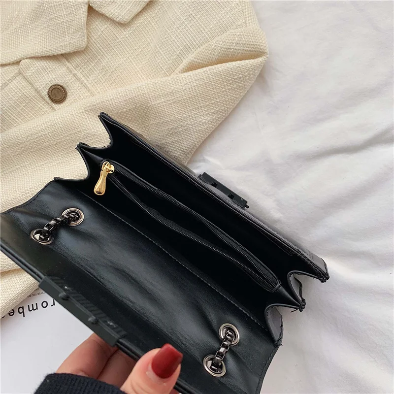 

Rivet Chain Brand Designer PU Leather Crossbody Bags For Women Simple Fashion Shoulder Bag Lady Luxury Small Handbags