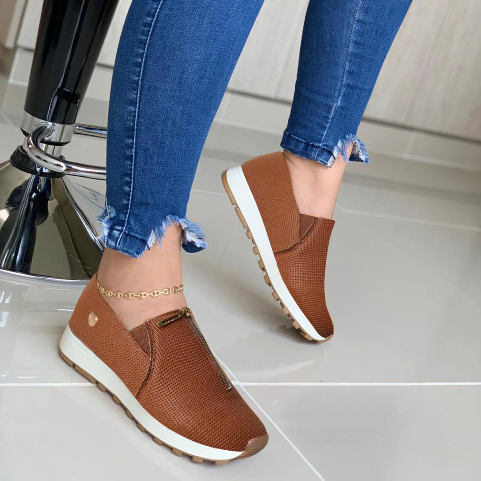 

Vulcanize Shoes Sneakers Women's Fashion Breathable Flat Bottom Lightweight Front Zipper Sneakers Casual Shoes For Women 2021