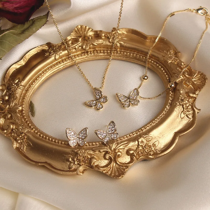 Ожерелье с подвеской в виде бабочки кристаллами|Цепочки| |