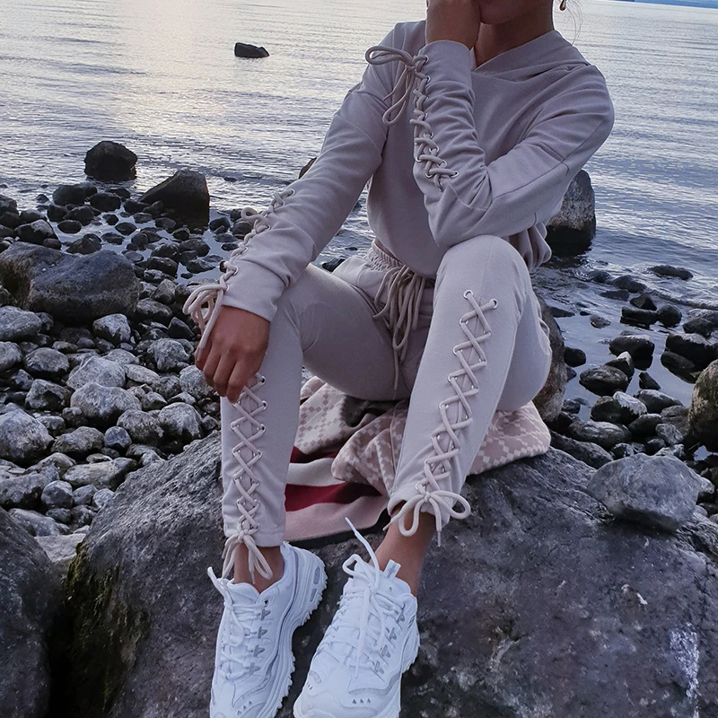 Повседневный тренировочный костюм OMSJ цвета хаки женский спортивный Осенний