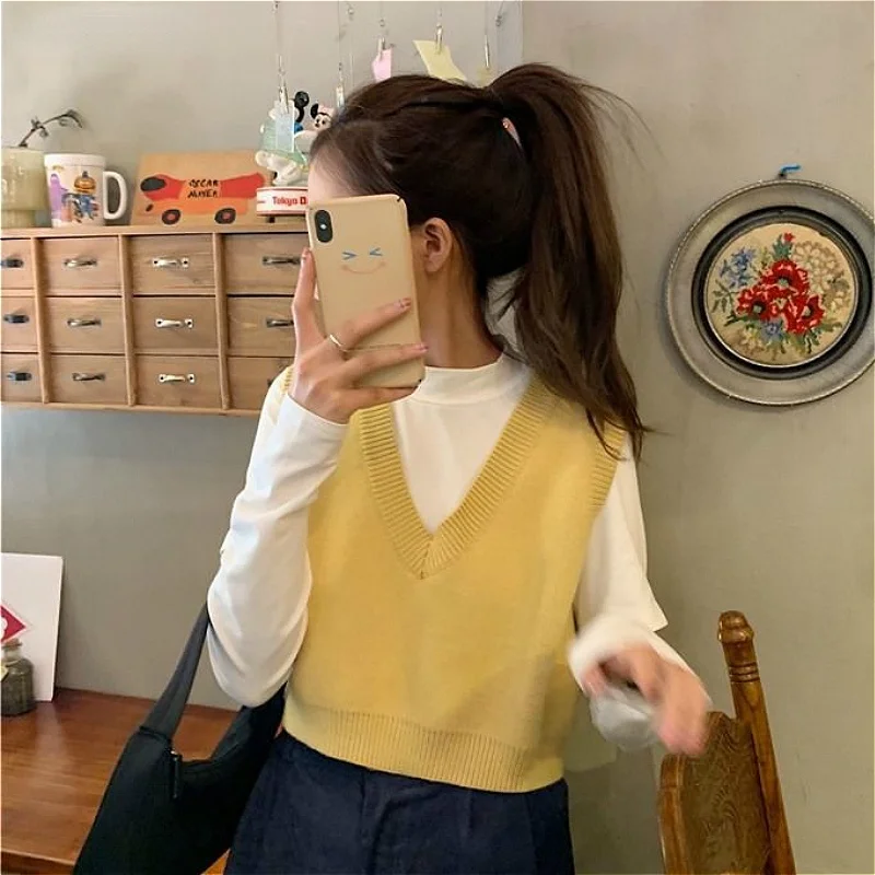 

Sweater Vest Women V-neck Loose Solid Color Korean All-match Chic Leisure Teens Sleeveless Womens Fashion Ulzzang Fresh Sweaters