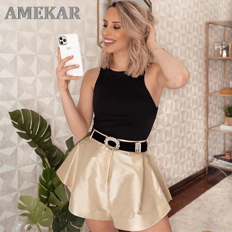 

Summer Solid Wide Leg Shorts Button High Waist Shorts High Street Sexy Women Shorts Bottoms Fashion Streetwear Loose Lady Shorts