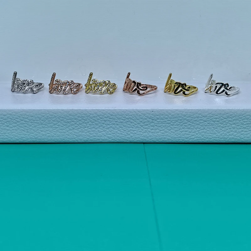 

Feminine Trend Temperament Fashion Zircon Letter Ring Original High Quality Exquisite Jewelry Holiday Gift