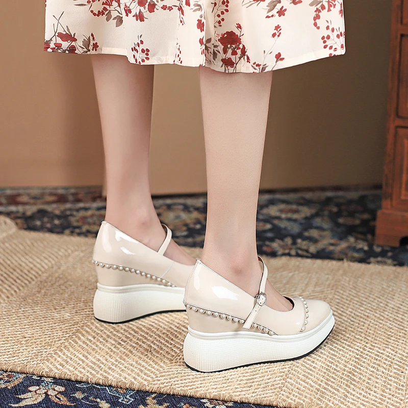 

EGONERY Women Slope Heel spring New Style Pointed toe Leisure Shoes Patent Leather Fashion Solid color lovely sweet
