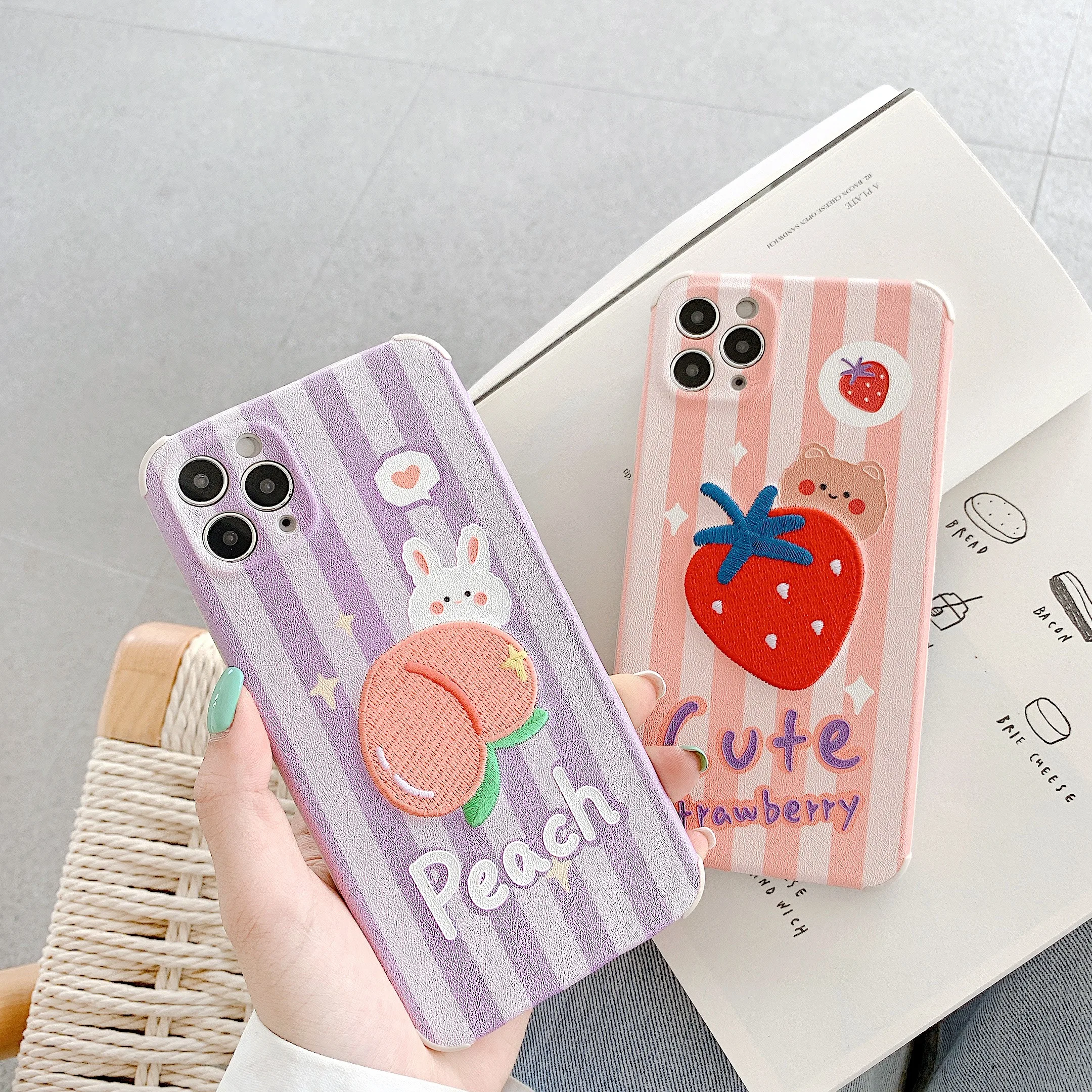 

Strawberry Bear Peach Rabbit-Embroidery suitable for iphone11ProMax mobile phone case 7/8plus x xsmax xr protective cover