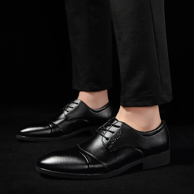 

2021 new men's business dress casual shoes flat bottom casual shoes men's overshoot office wedding pointed men's leather shoes