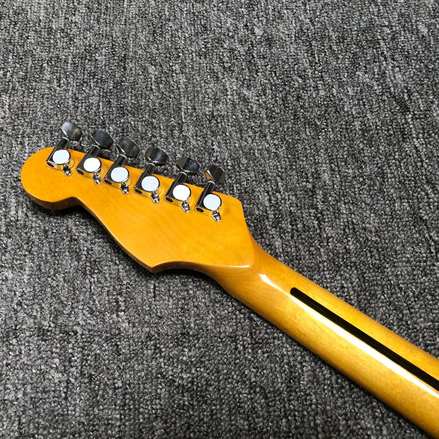Акционные предложения пользовательский корпус stratocaster-r 6-струнная фиолетовая