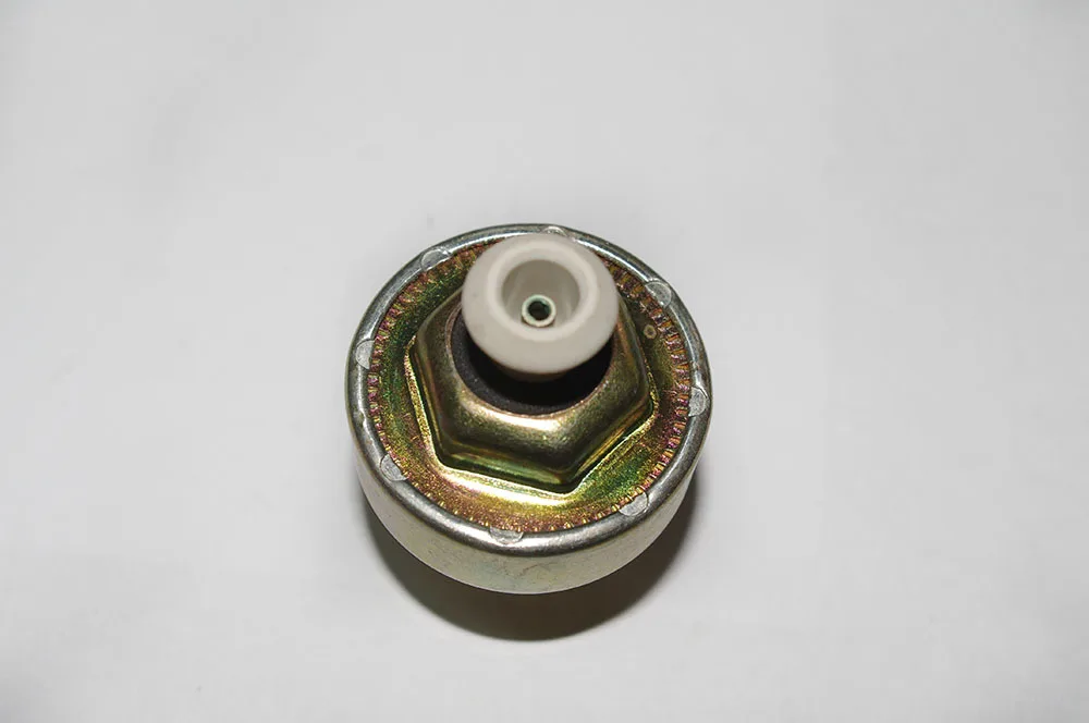 Датчик ударов для GMC HUMMER H2 ISUZU ASCENDER PONTIAC FIREBIRD GTO CHEVROLET CADILLAC CTS ESCALADE BUICK RAINER 12589867 KS116 |