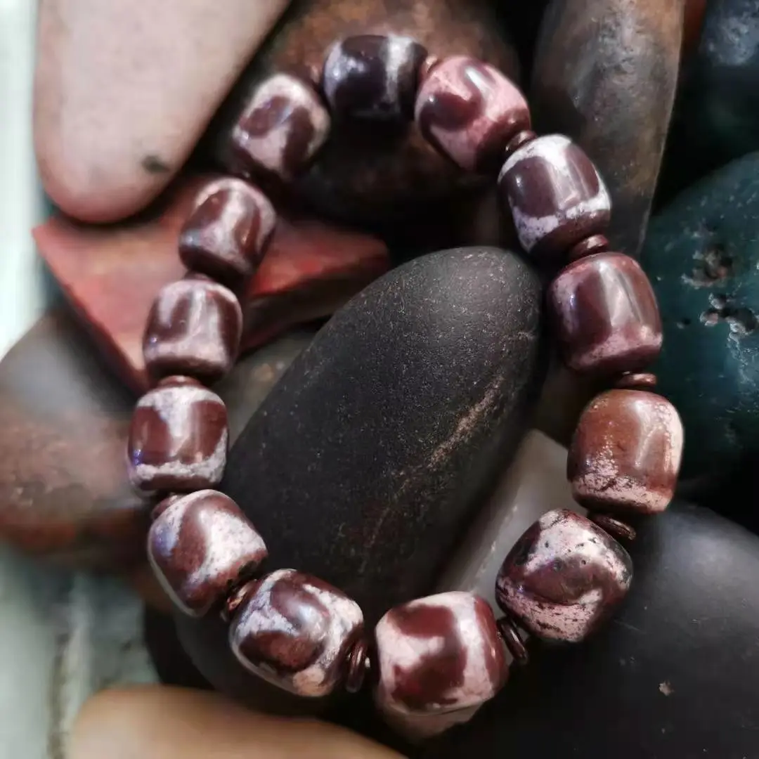 

Precious rare Cinnabar spots ancient Tibetan plateau folk collection Carnelian dzi fragment beaded bracelet for men creamy old