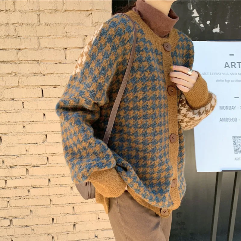 Женский кардиган в стиле пэчворк с узором гусиная лапка осенне-зимний свитер