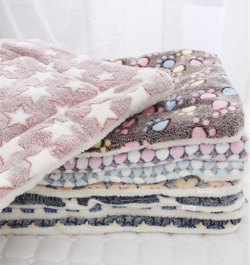 

Soft Flannel Thickened Pet Soft Fleece Pad Pet Blanket Bed Mat For Puppy Dog Cat Sofa Cushion Home Rug Keep Warm Sleeping Cover