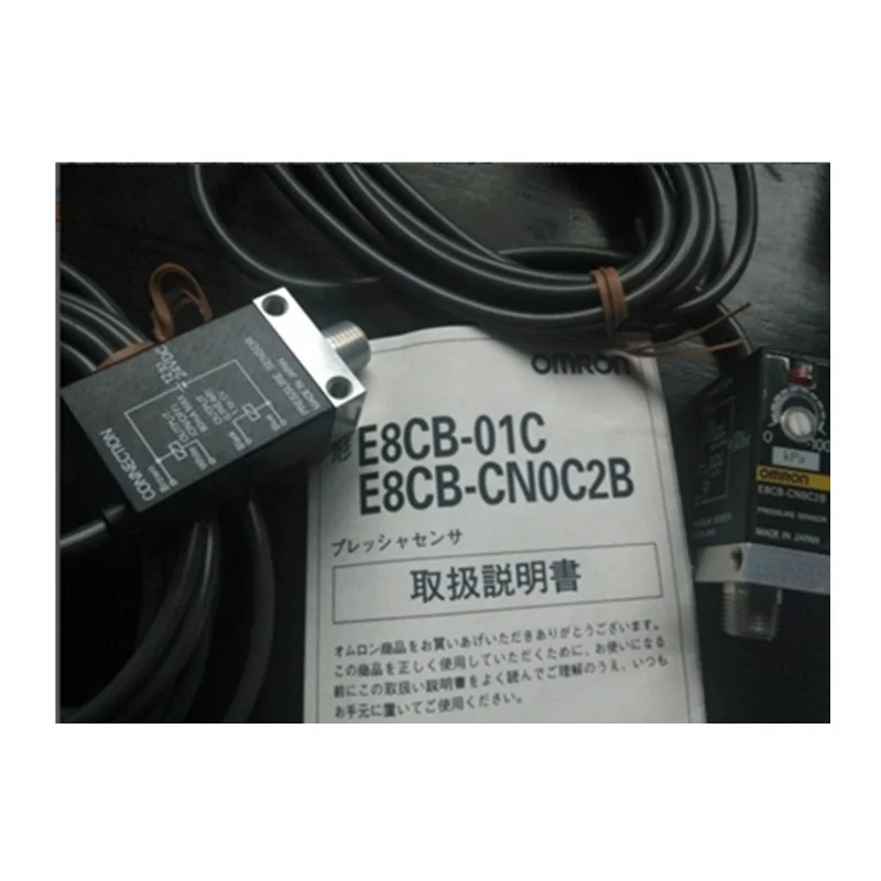 

OMRON E8CB-CN0C2B Pressure Sensors