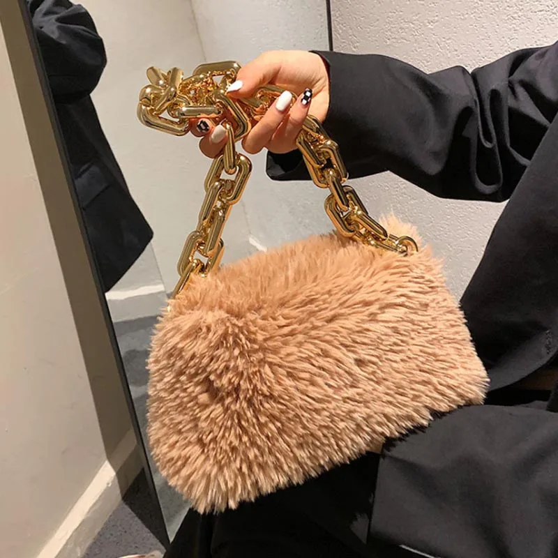 

Luxury Thick Chain Soft Faux Fur Shoulder Bags for Women Warm Small Lady Branded Trending Designer Handbags Clutch Bag