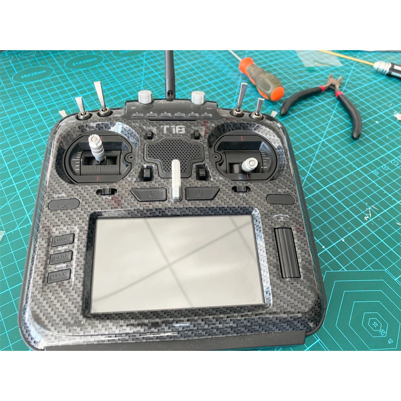 The Touch screen for Jumper remote control T18 series Pro Lite 4.3 inches |