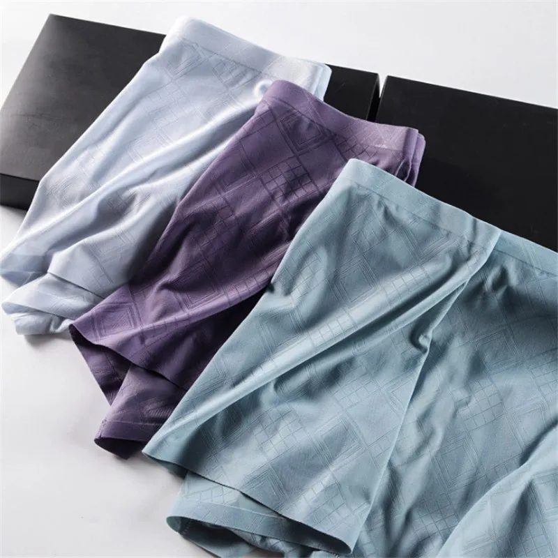 Тонкие и гладкие качественные мужские трусы с выпуклым дизайном шелковые