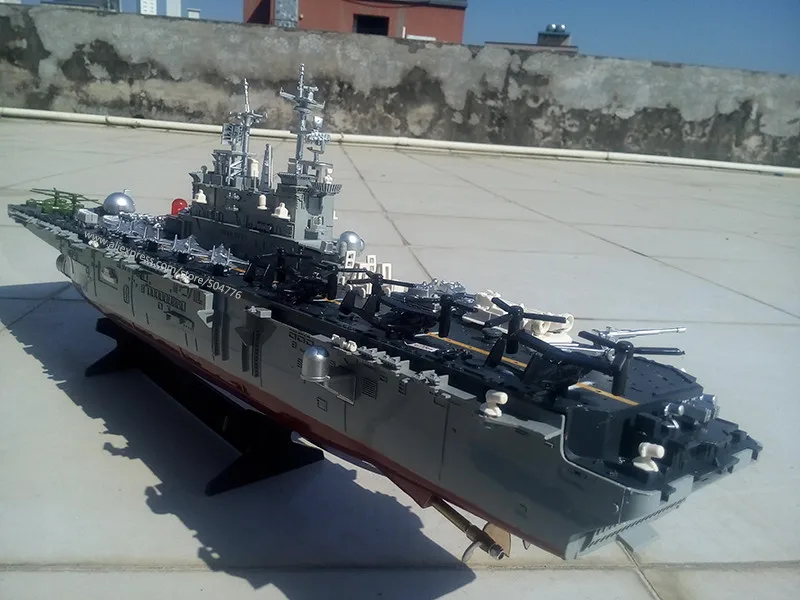 74 см большая 2 4G радиоуправляемая лодка 1/350 игрушка амфибия штурмовой корабль для
