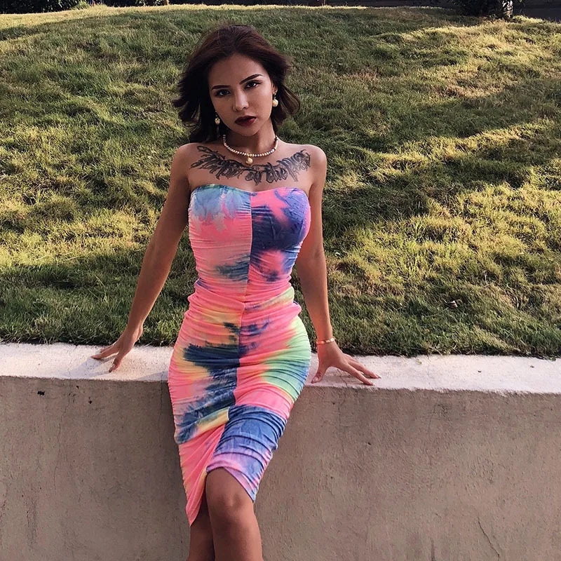 Женское платье с открытой спиной повседневное облегающее без рукавов со