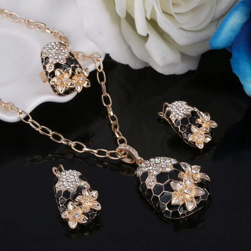 Комплект ювелирных украшений с эмалью для женщин ожерелье и серьги золотого