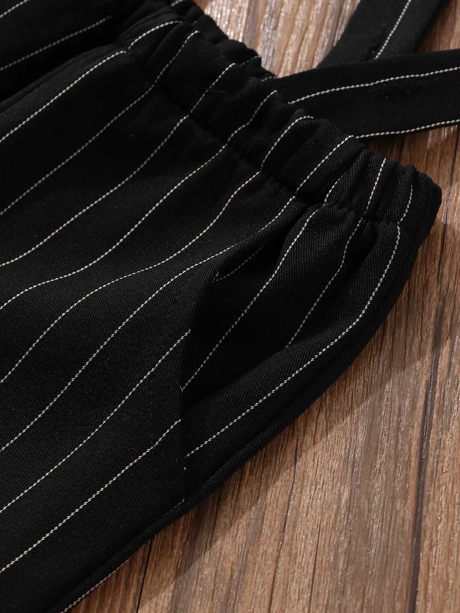 

Baby Boys Gentleman Party Dress Suits Long Sleeve Bowtie White Shirt + Striped Suspenders Pants Trousers Kids Holiday Costume