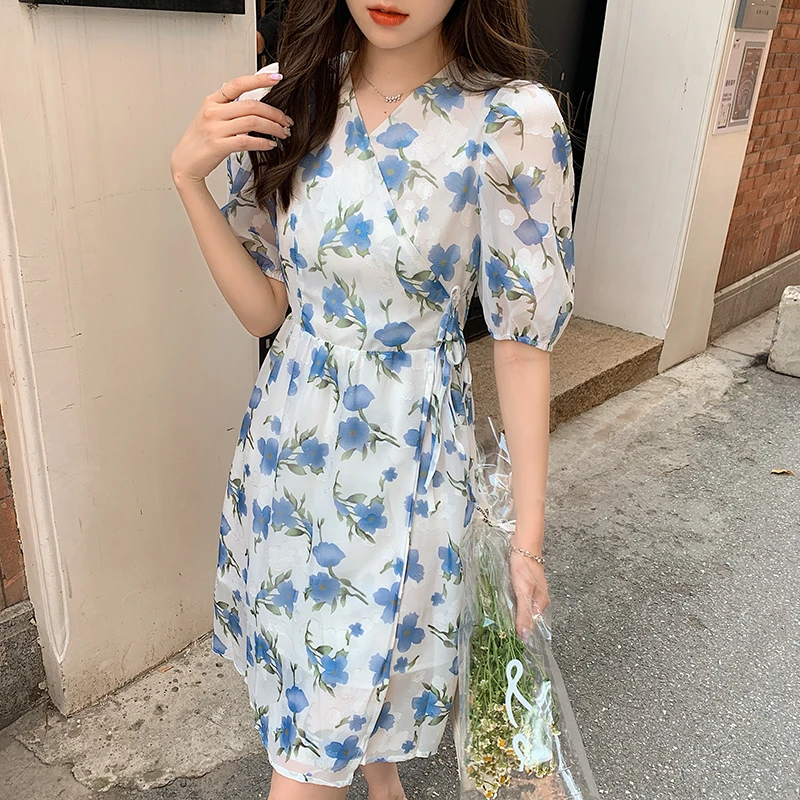 

Chic Floral Printed Casual Dresses Summer 2021 Women Fashion Lace-up High Waist Dress Ladies Elegant V-neck Chiffon Dress