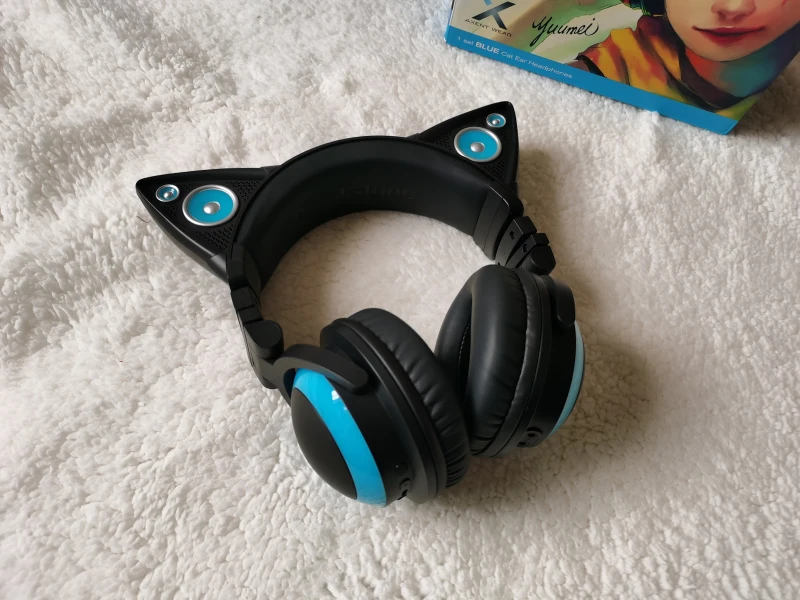 Оригинальные наушники с кошачьими ушками COB Stone Axent Wear 1S в стиле комиксов два
